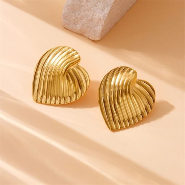 Boucles d’Oreilles Cœur Sculpté