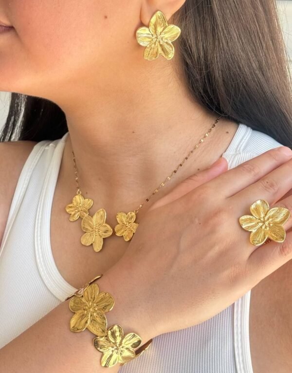 Parure Fleurs Sculptées – Image 3