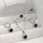 Parure Cœur Élégance Moderne